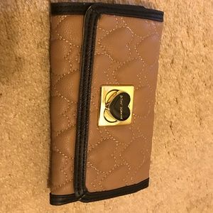 Betsey Johnson tan wallet NWT
